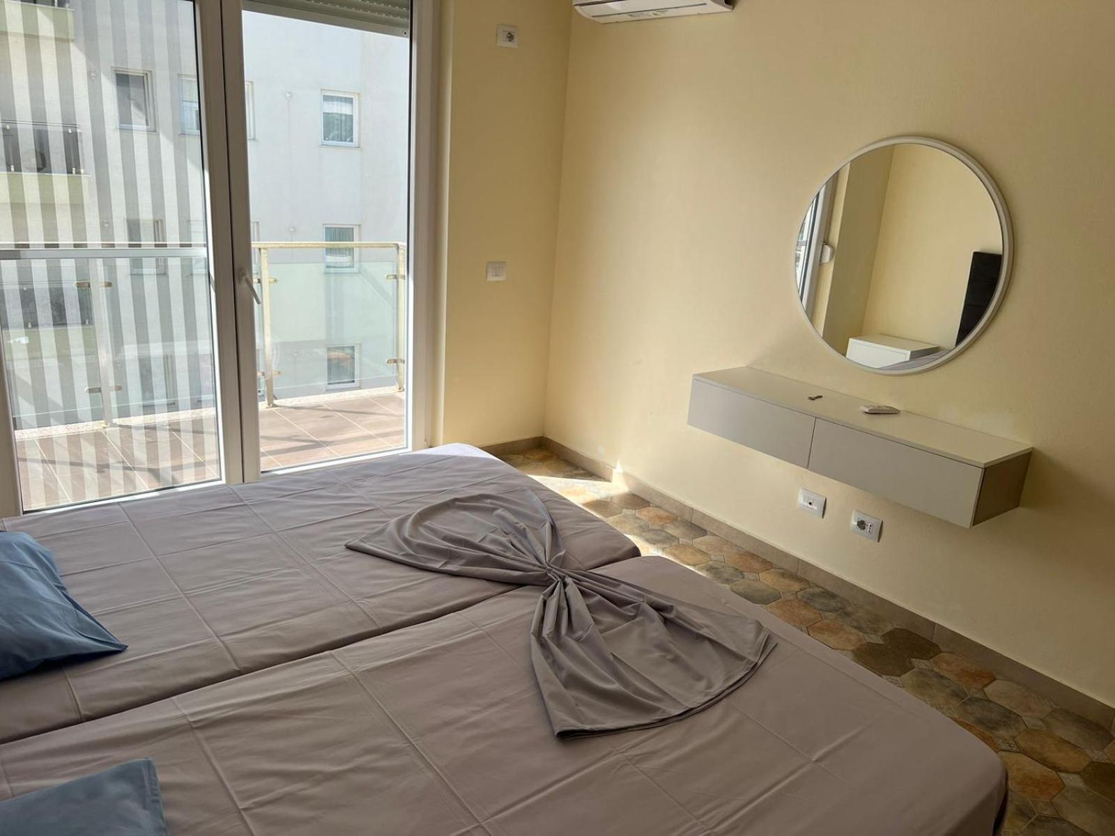 Shengjin Apartaments Kültér fotó