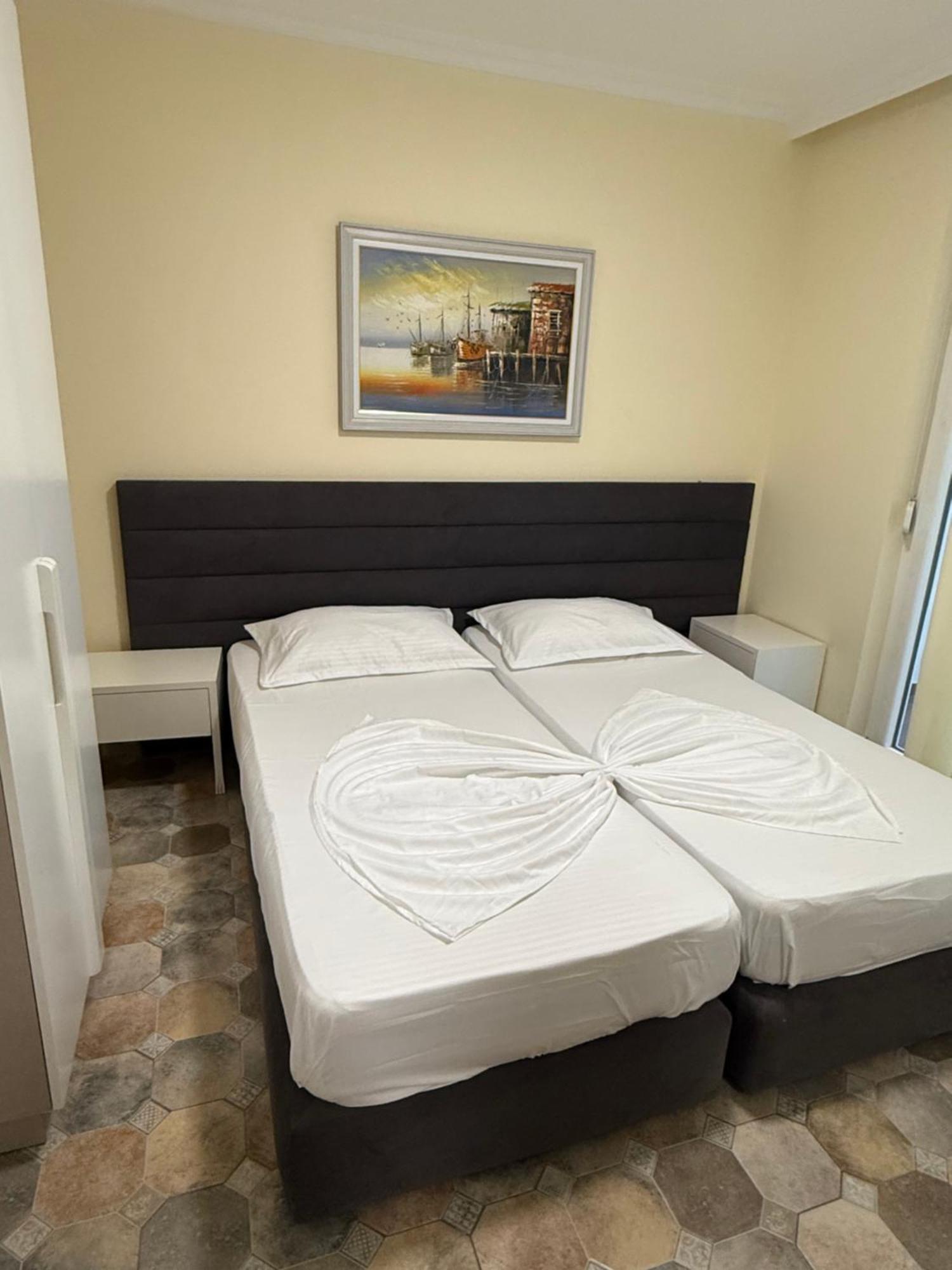 Shengjin Apartaments Kültér fotó