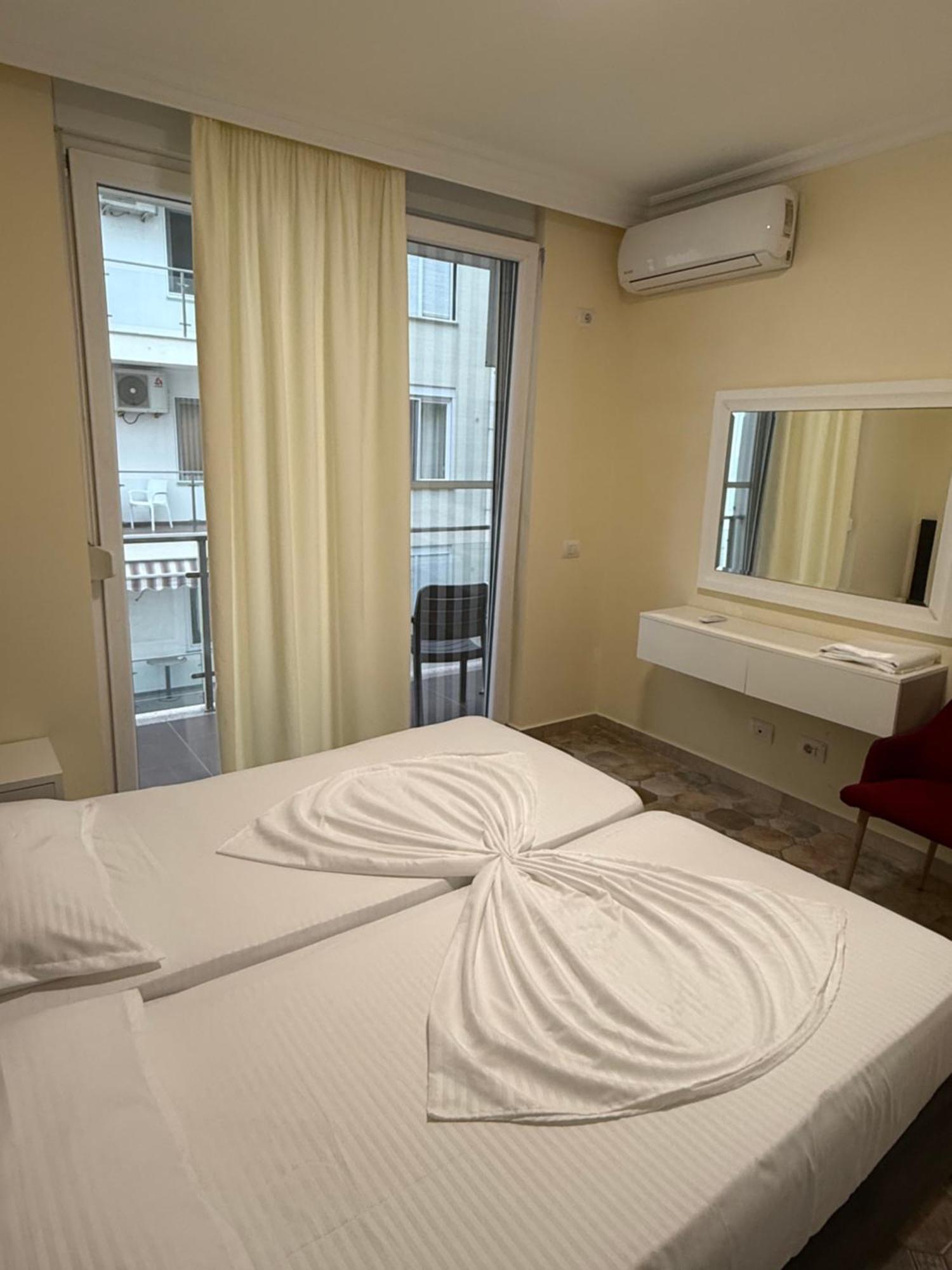 Shengjin Apartaments Kültér fotó